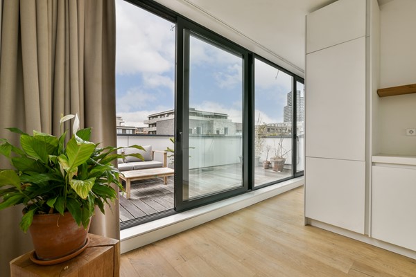 Medium property photo - Kea Boumanstraat 38D, 1095 MA Amsterdam